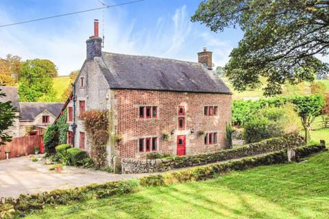 6 bed property, in Leek Road, £750,000