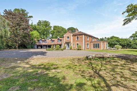 9 bed property, in Church Road, £1,999,000