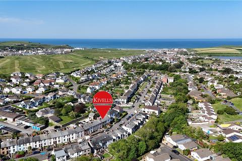 3 bed property, in Hollabury Road, £225,000