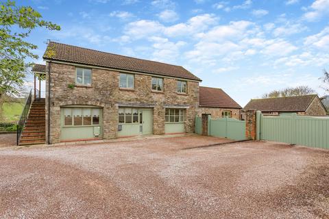 4 bed property, in Rogerstone Grange, £795,000