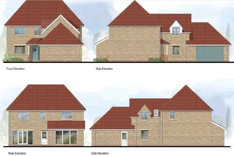 4 bed property, in Bristol Road, £220,000