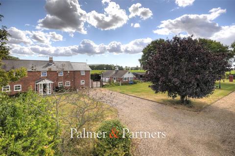 5 bed property, in Furze Lane, £900,000