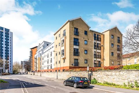 2 bed property, in White Star Place, £120,650