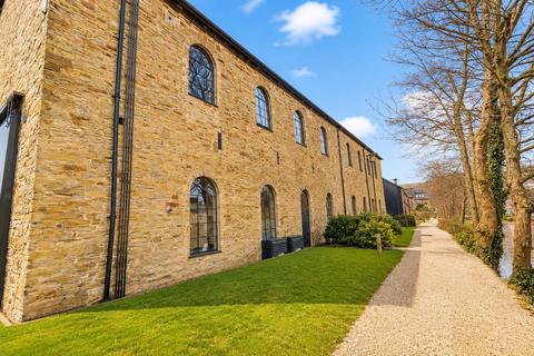 2 bed property, in The Old Carriage Works, £245,000