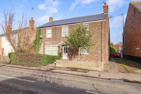 4 bed property, in Sutton Road, £360,000