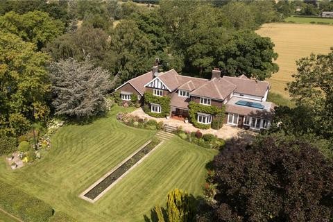4 bed property, in Woodgate Lane, £2,250,000