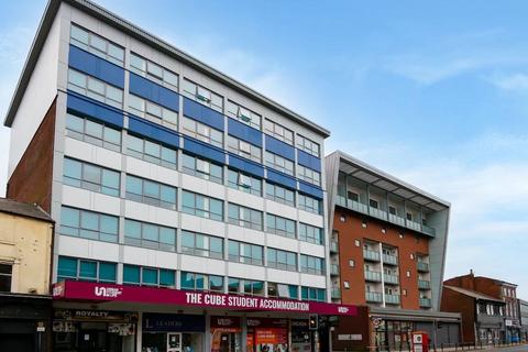 1 bed property, in Bradshawgate, £9,000