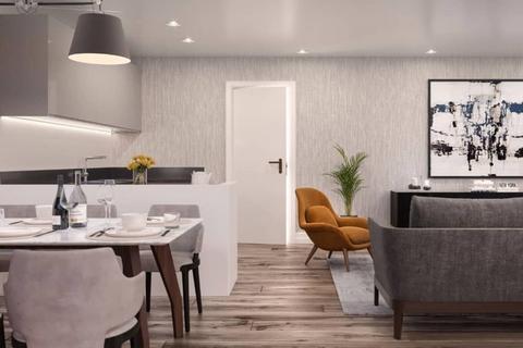 1 bed property, in Pomona Strand, £234,995