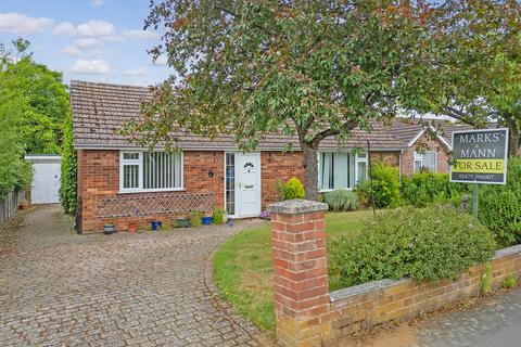3 bed property, in Chandos Drive, £375,000
