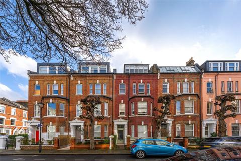 8 bed property, in Hamilton Gardens, £2,950,000