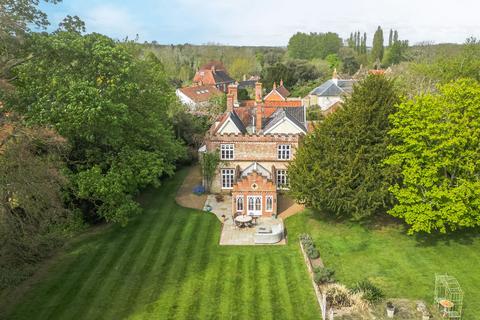 7 bed property, in An Elegant and Richly Historic Home in Hempnall, £1,650,000