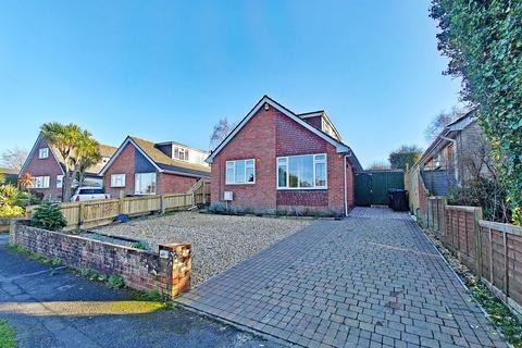 4 bed property, in Anderwood Drive, £650,000