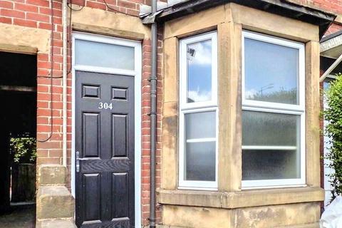 Land, in Queens Road, £245,000