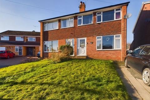 3 bed property, in Cantreyn Drive, £195,000