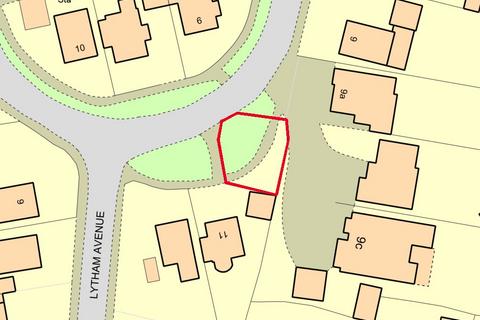 Studio, in Land At The Fairway, £5,000