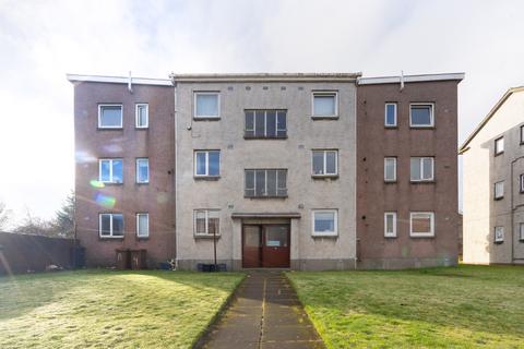 2 bed property, in Forrester Park Grove, £139,160