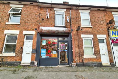 2 bed property, in Newdigate Street, £130,000