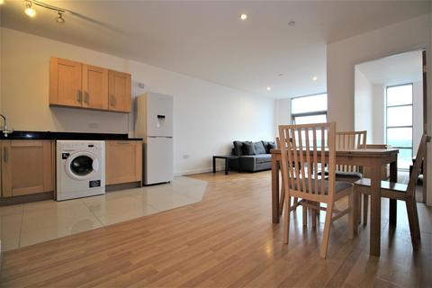 2 bed property, in Burgess House, £120,000