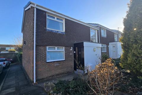 2 bed property, in Merrington Close, £69,950