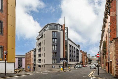 1 bed property, in Marconi House, £90,000