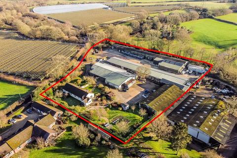 5 bed property, in Tutts Lane, £2,700,000