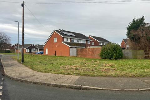 Land, in Gowy Close, £40,000