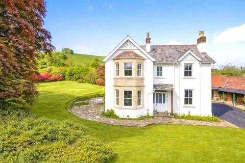 6 bed property, in Winsford, £1,250,000