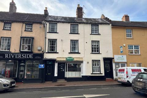 4 bed property, in Mill Street, £450,000