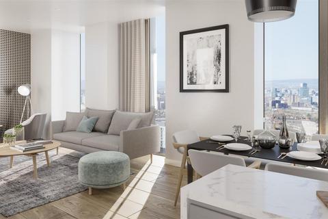 1 bed property, in Great Ducie Street, £250,000