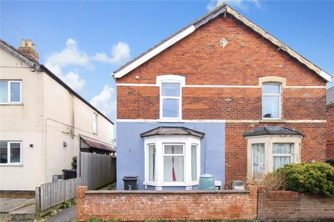 3 bed property, in St Marys Grove, £205,000