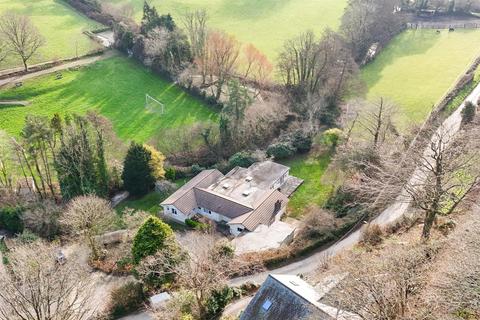 7 bed property, in Berrynarbor, £650,000