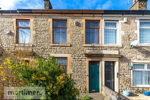 3 bed property, in Whalley Road, £135,000