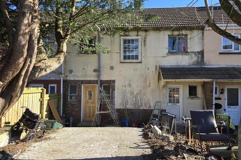 3 bed property, in Hurdon Way, £179,950
