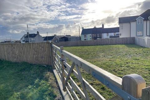 Land, in Sandy Lane, £475,000