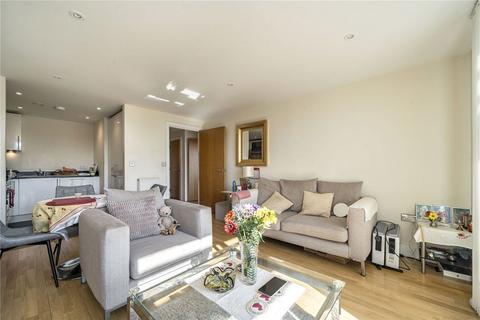 1 bed property, in Merryweather Place, £325,000