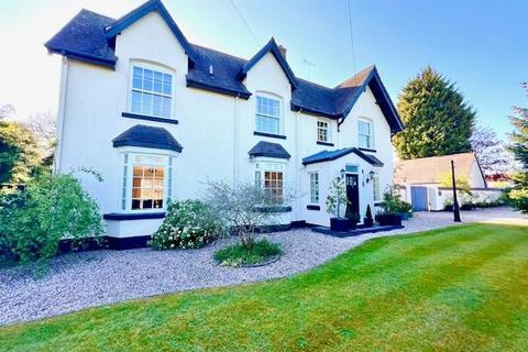 4 bed property, in Stratford Road, £1,150,000