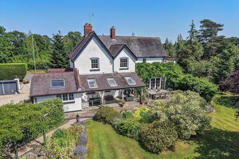 4 bed property, in Stratford Road, £1,150,000