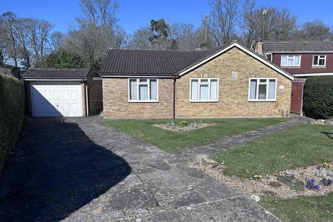 2 bed property, in Vigors Croft, £500,000