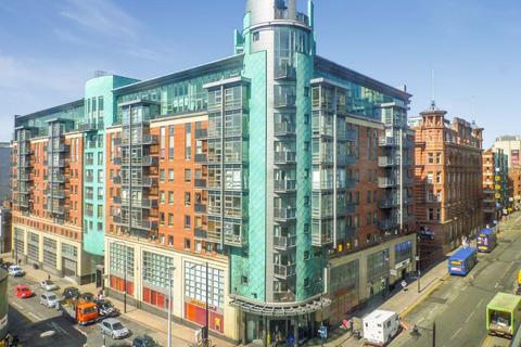 1 bed property, in W3, £170,000