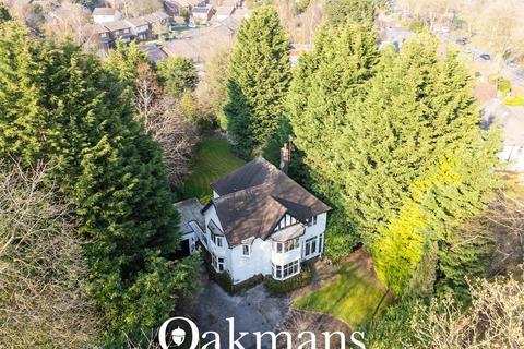 4 bed property, in Pebble Mill Road, £899,950