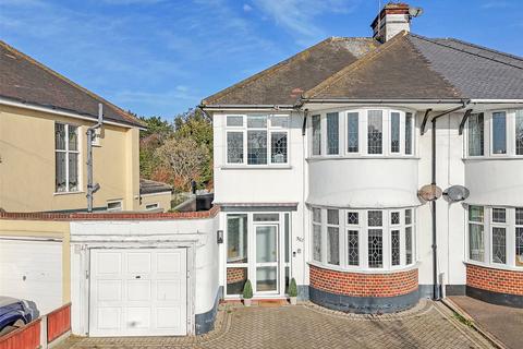 3 bed property, in Woodgrange Drive, £500,000