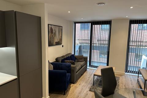 2 bed property, in Manhattan Building 38 George Street, £325,000