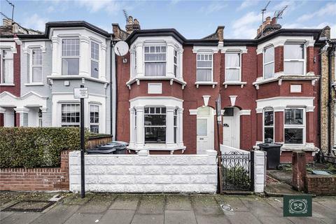 4 bed property, in Fairfax Road, £775,000