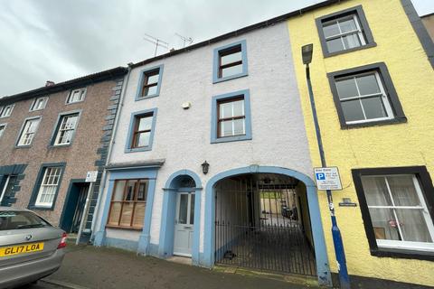 4 bed property, in St Helens Street, £299,950