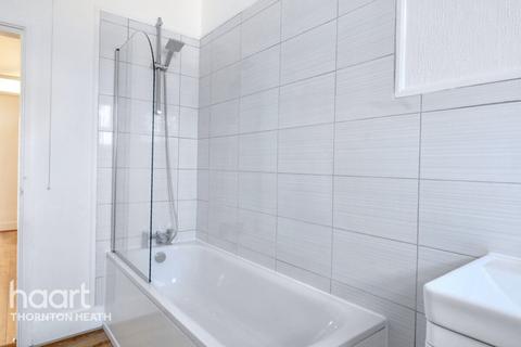 2 bed property, in Brigstock Road, £235,000