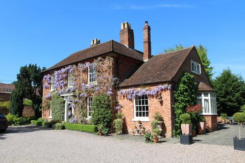4 bed property, in Darley Green Road, £1,695,000