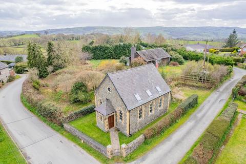2 bed property, in Hyssington, £165,000
