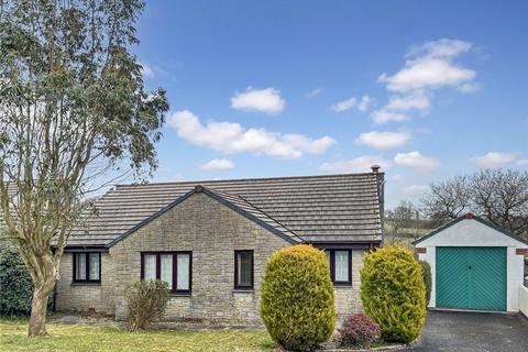 3 bed property, in The Orchard, £350,000