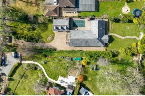 5 bed property, in Martinsend Lane, £1,350,000