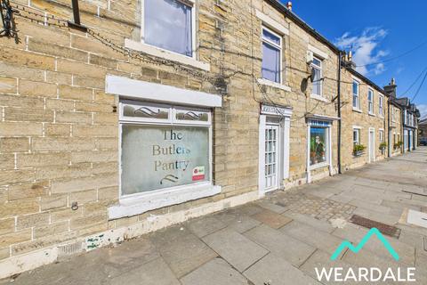 4 bed property, in Front Street, £295,000